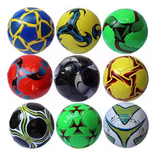 Balón de fútbol mate grande